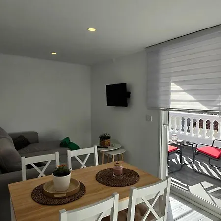 Piso Carpi Apartmán