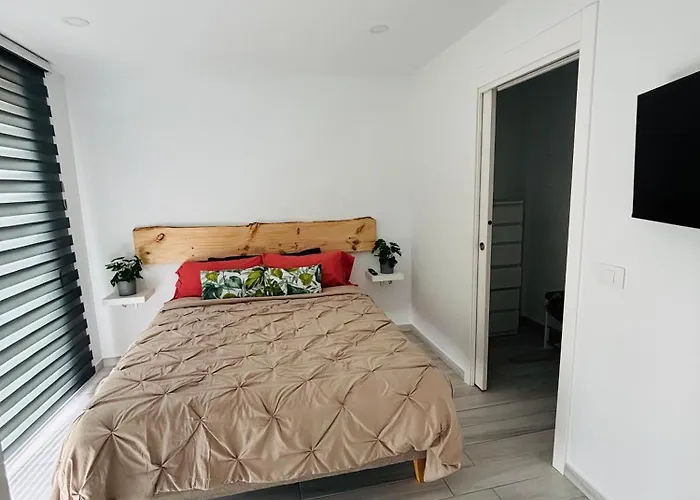 Piso Carpi דירה *